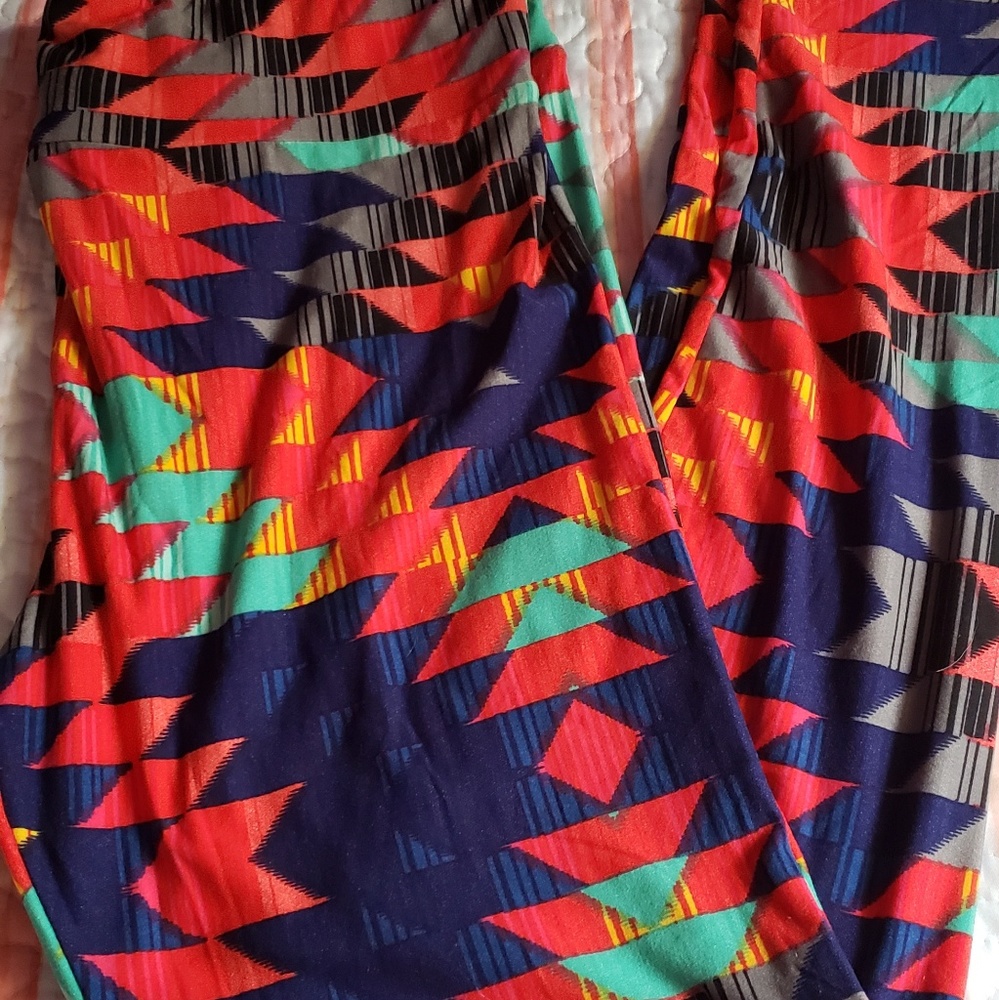 LuLaRoe Geometric TC Leggings